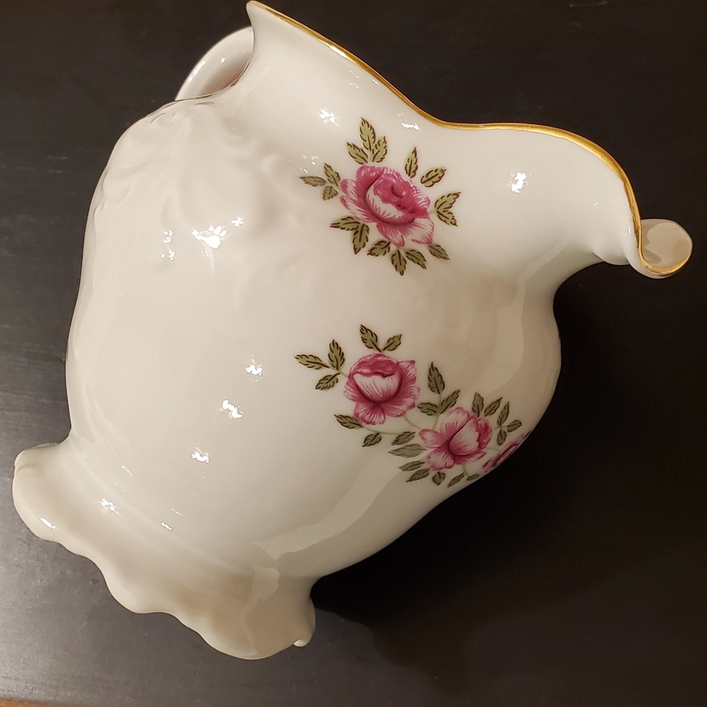 Vintage Walbryzch Avon Rose Creamer Pitcher - Picture 2 of 10